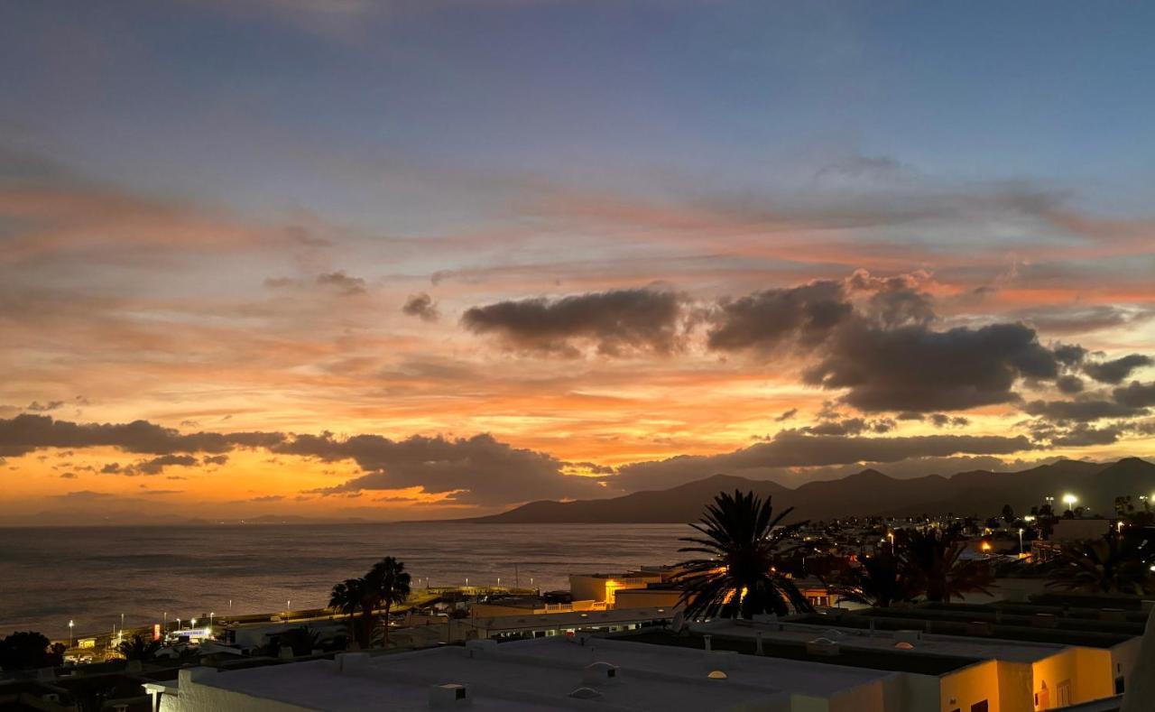 Apartment Chao Volcano Sea View, Pool, Ac Puerto del Carmen  Eksteriør bilde